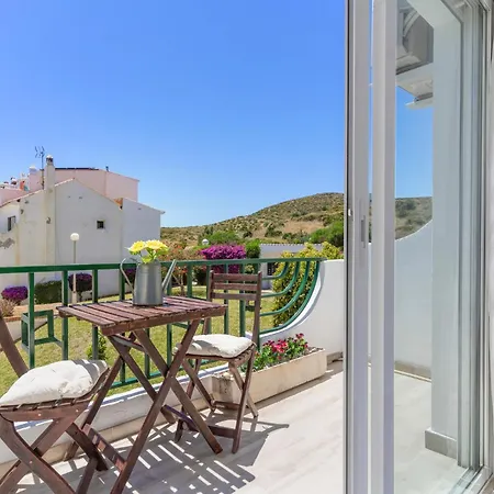 Miramar Townhouse In By Costarentals - Ref 62 *